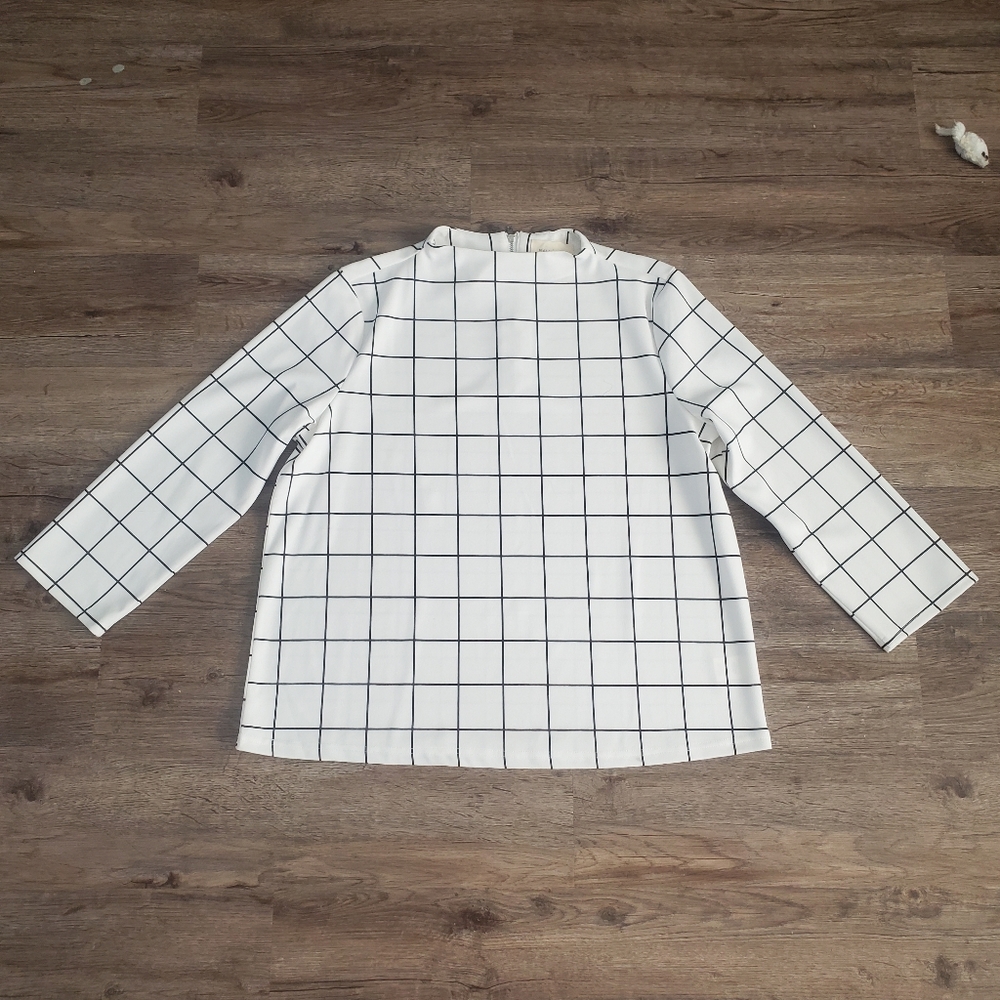 Dress Blouse Large White & Black